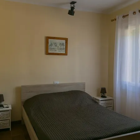 Apartment 2 Bedroom Semi-detached House In Urb. Torre Gran, L'estartit. Great Garden And Community Pool Torroella De Montgri