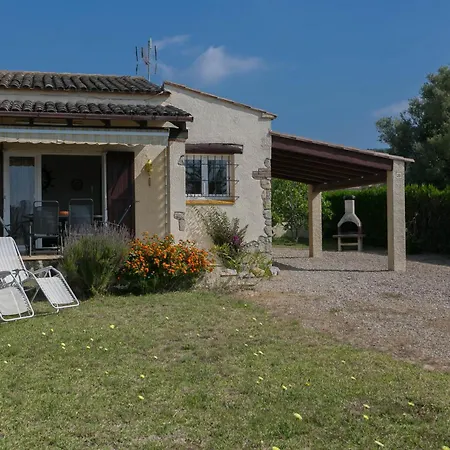 2 Bedroom Semi-detached House In Urb. Torre Gran, L'estartit. Great Garden And Community Pool